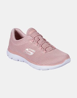 Hellbeiger Schnürstiefel mit goldener Schnalle und robuster Sohle, seitliche Logoprägung, vor weißem Hintergrund